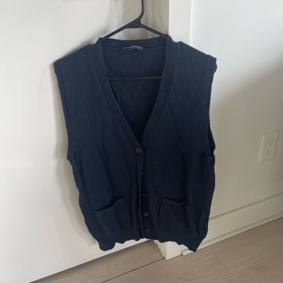 Navy Brandy Melville vest - Picture 1 of 2